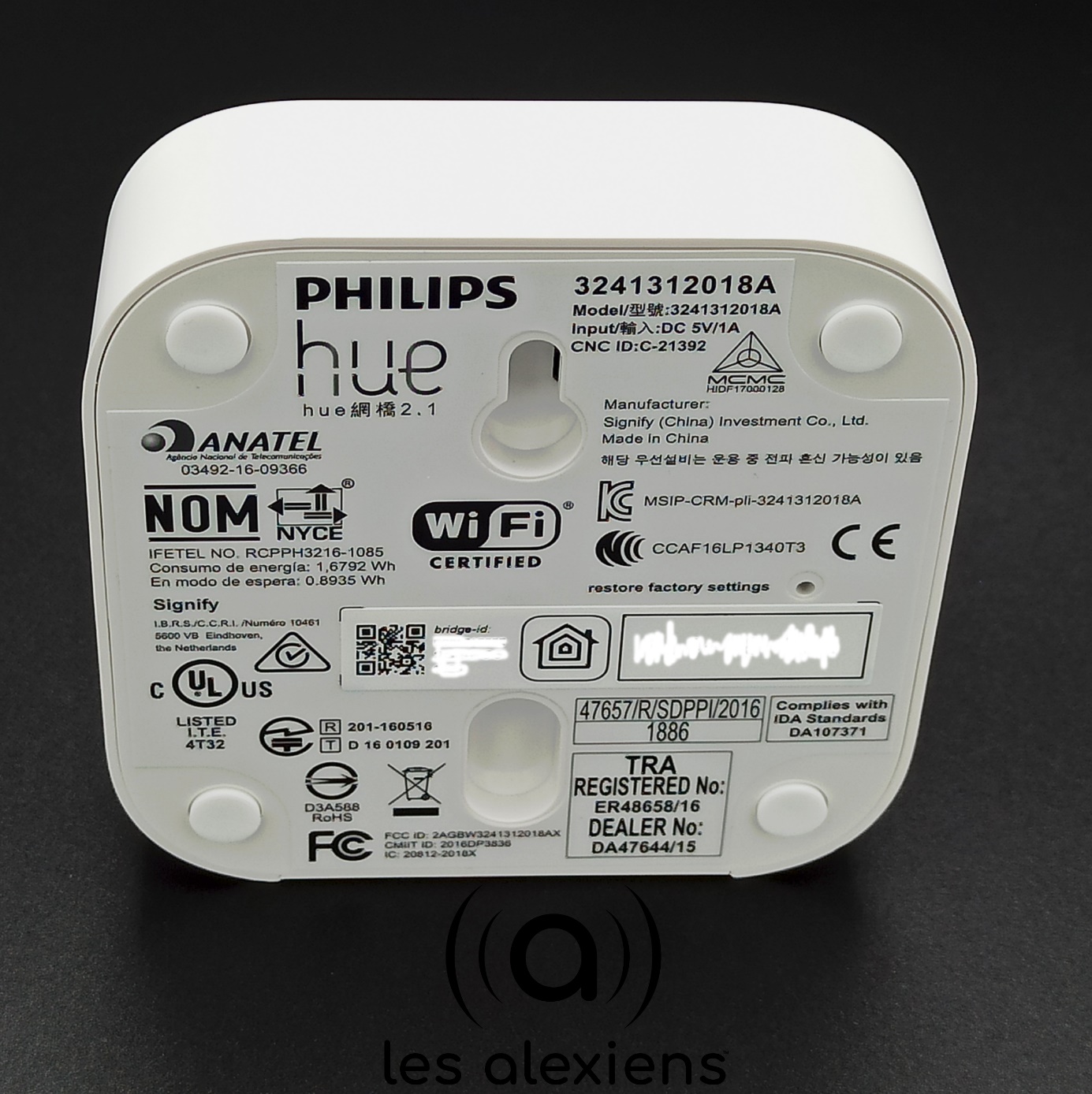 Ampoules connectées Hue : Philips lance un « pont » 2.0 compatible