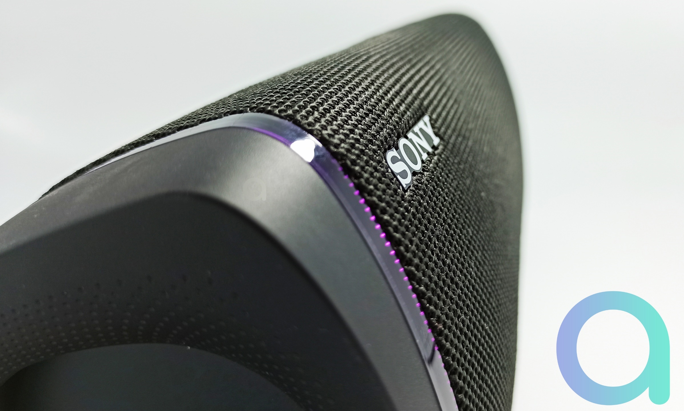 Test Sony SRS-XB43 : une enceinte Bluetooth pour du gros son – Les Alexiens