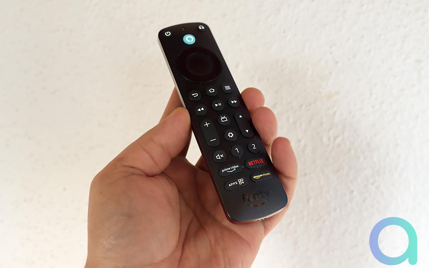 lance un nouveau Fire TV Stick 2021 avec des raccourcis sur la  télécommande