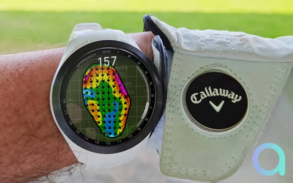 La Garmin Approach S70 permet de visualiser les dénivelés des greens