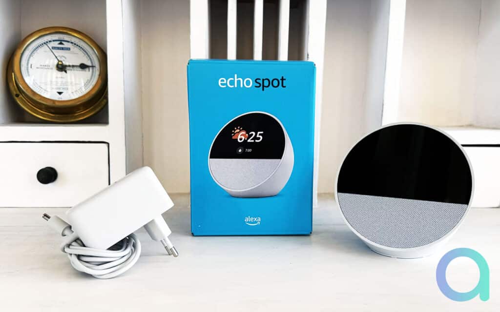 Unboxing et présentation du nouvel Amazon Echo Spot (modèle 2024)