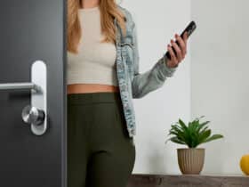 La nouvelle Nuki Smart Lock Ultra est la dernière innovation de la marque autrichienne spécialisée dans les serrures connectées